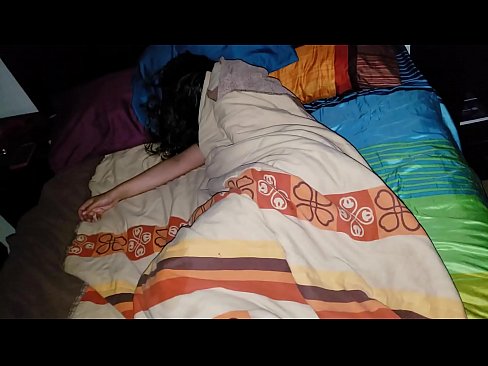 ❤️ सौतेनी आमा सुतेको बेला आफ्नी जवान सौतेनी आमालाई पिट्दै। ️❌  अश्लील ne.tradewin.top मा  ️❤